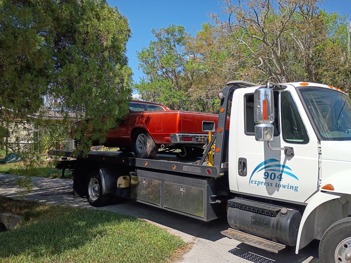 904 Express Towing